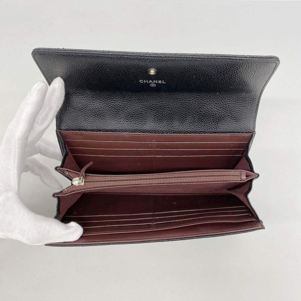 CHANEL Black Caviar Leather Wallet - Picture 3 of 10